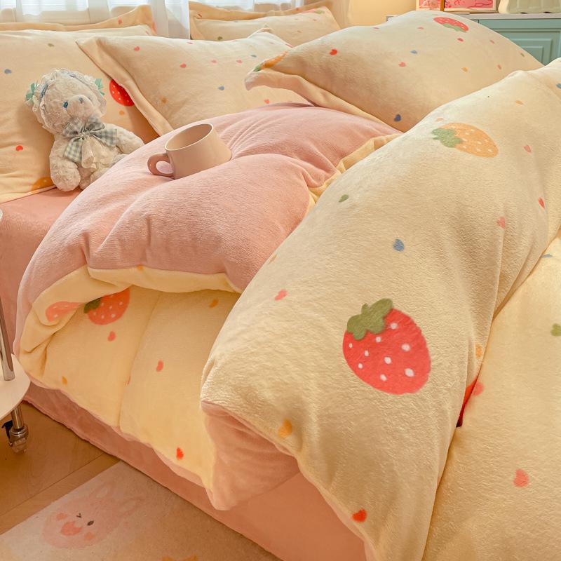 Women's Plush Velvet Fleece Bedding Set: Flannel Duvet Cover and Sheets