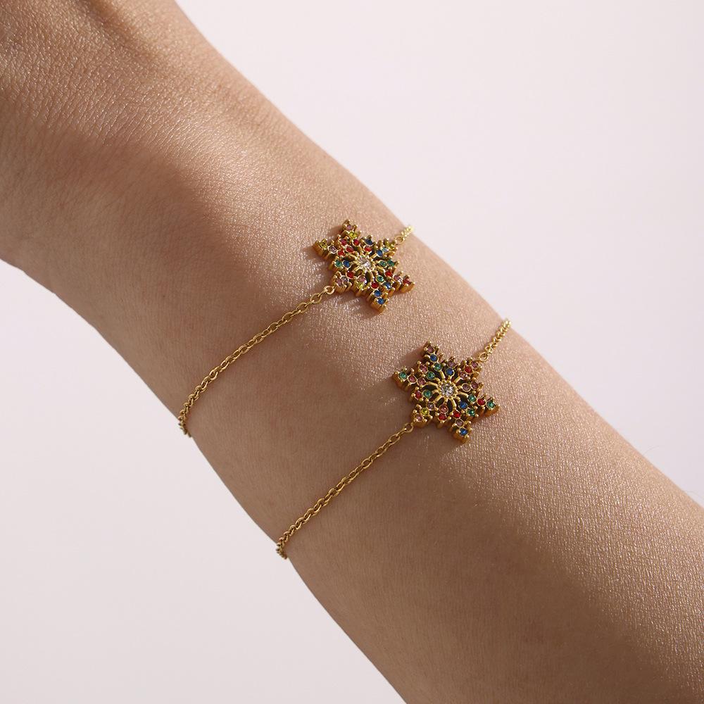 Oumeka Karácsonyi Cirkónia Hópehely Csillogó Titán Karkötő, 18K Arany PVD Bevonattal, Nem Fakuló Női Ékszer