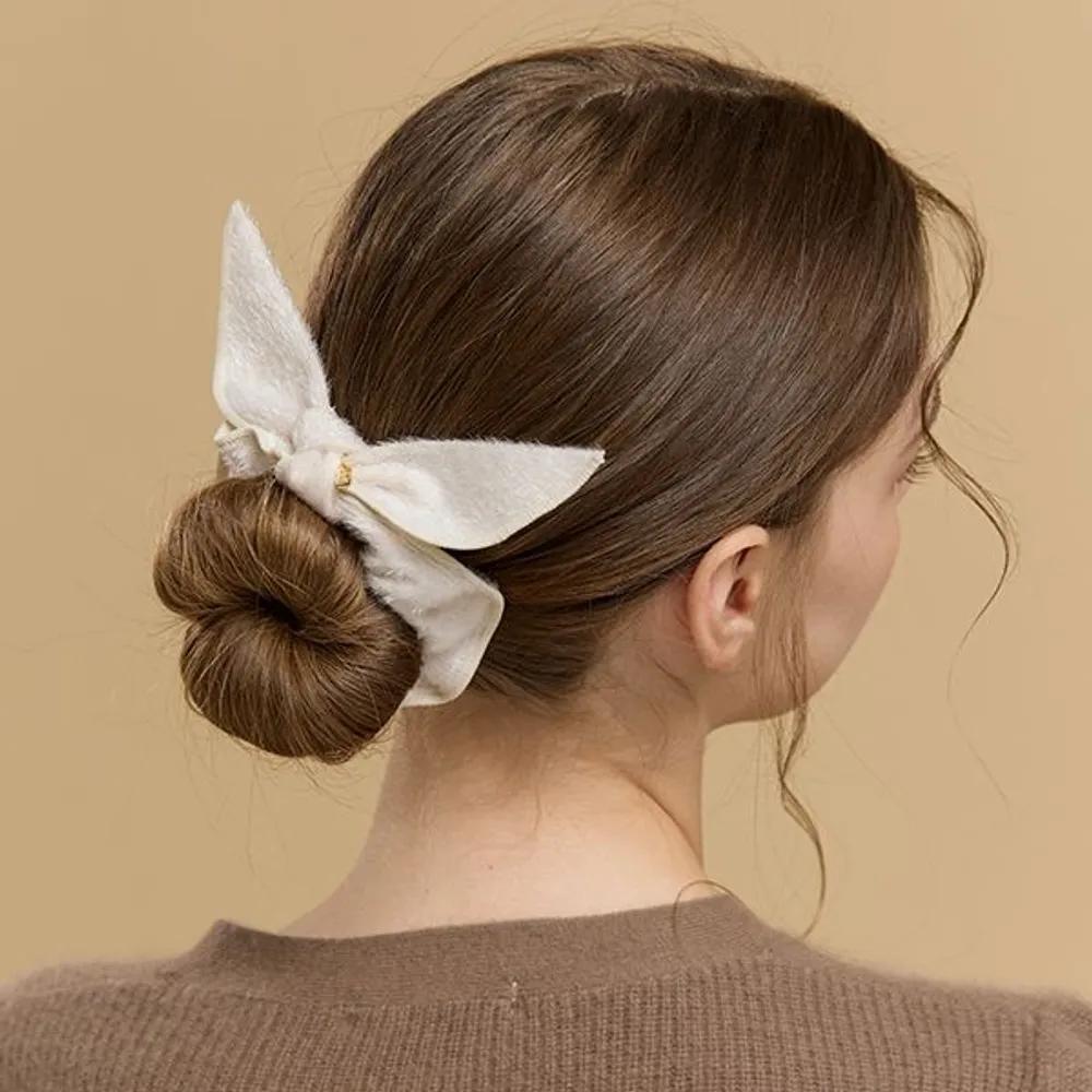 Bird Calfskin Scrunchie JP-24-492S black