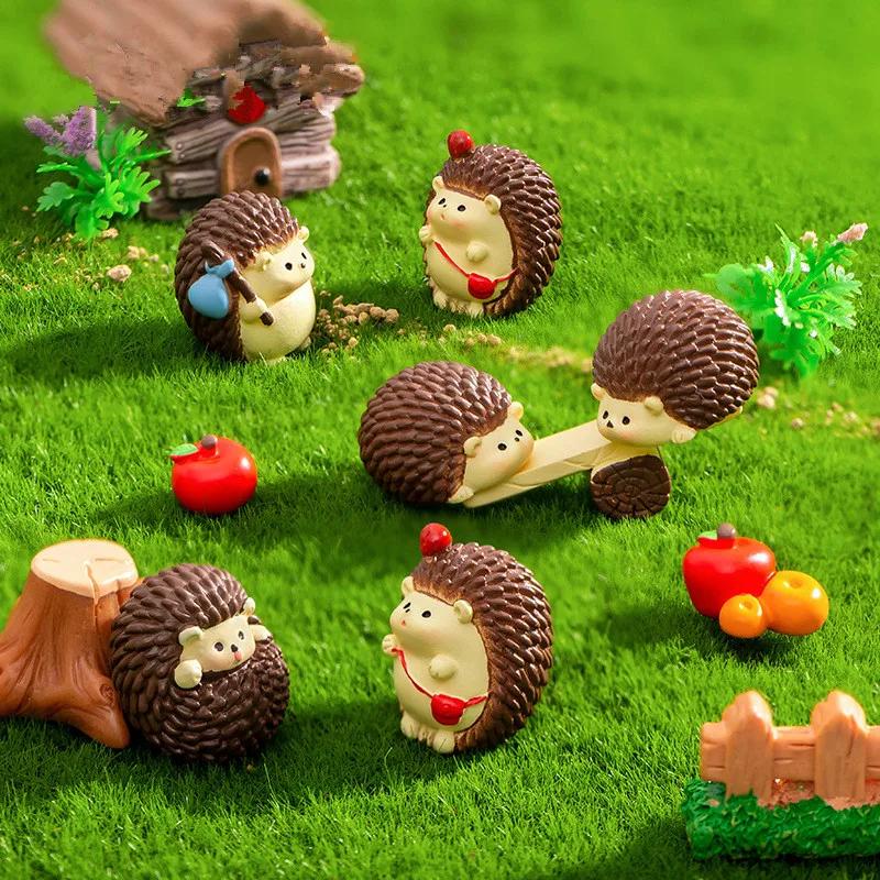 7pcs Figurines Miniatures Cute Hedgehog Resin Micro Landscape Ornaments for Home Decorations Room Decor DIY Garden Accessories