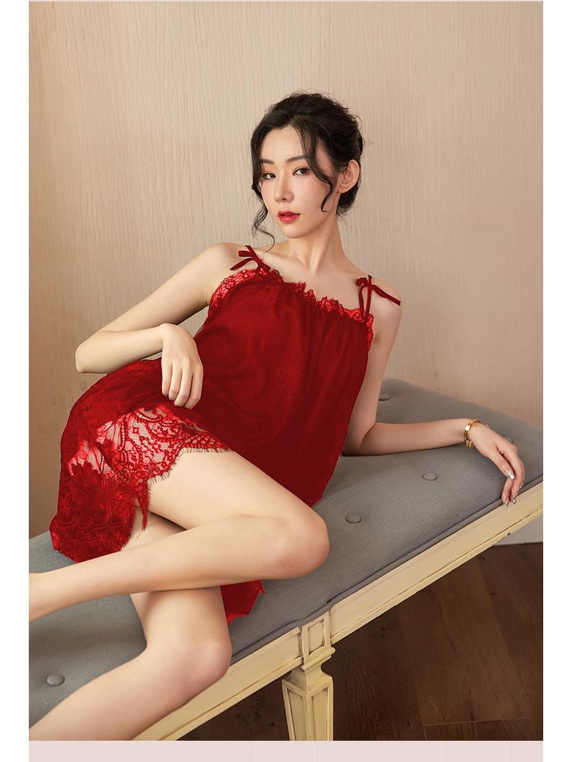 

Соблазнительная ночная сорочка-камисоль из кружева с открытой спиной XL