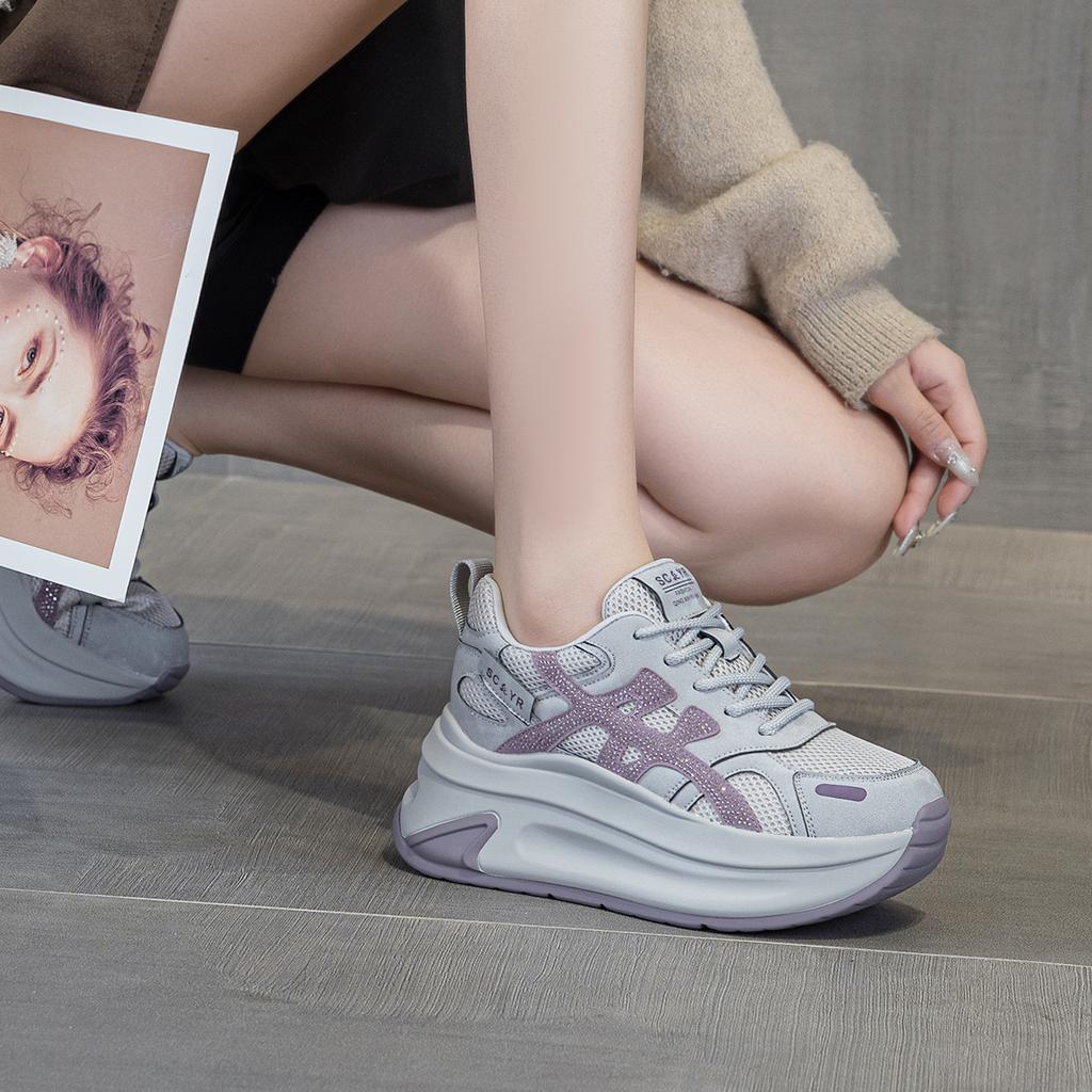 Small thick-soled Forrest Gump shoes autumn new light luxury sports heightening casual dad shoes