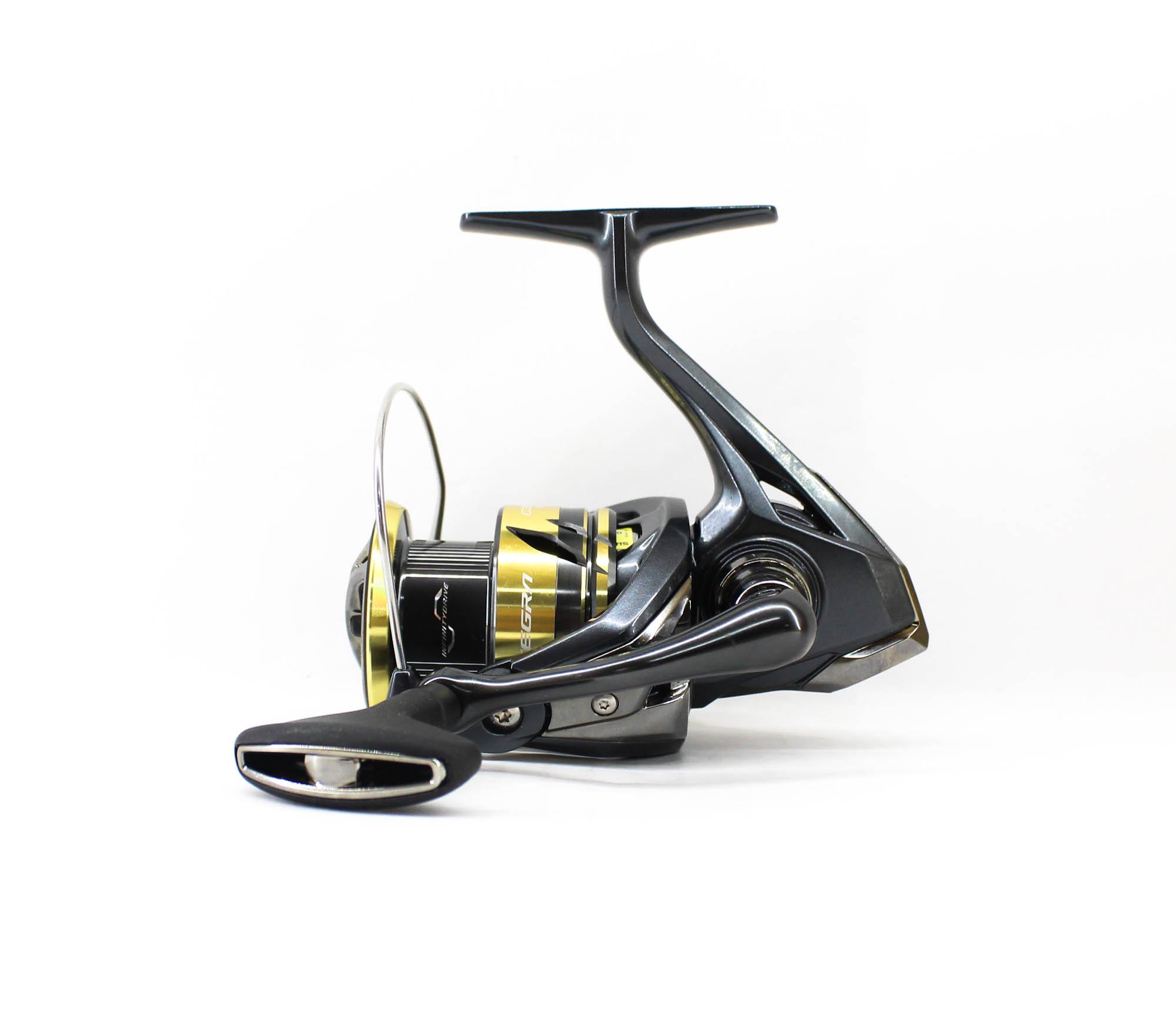 

Катушка Shimano для спиннинга Ultegra 2025 ULT C3000HGD C3000HG (5499)