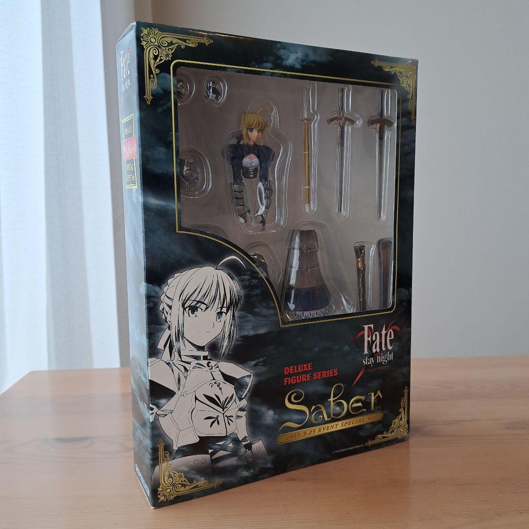 

[USED] Fate/stay night Saber Figure (Movable Figure)