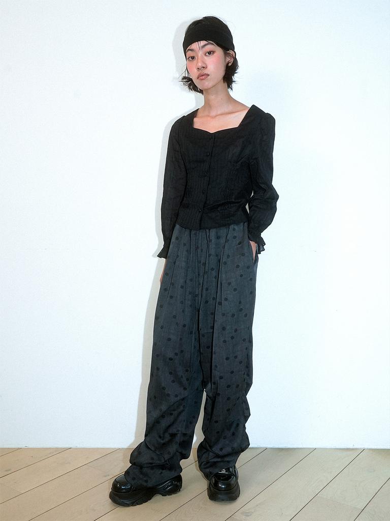Sukkoleuseji Wide String Dot Pants Resembling A Crumpled Page (Black)