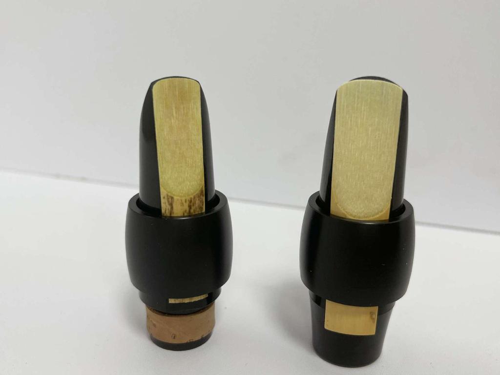 Alto Sax Metal Ligature with Bakelite Mouthpiece and Reed Clamp