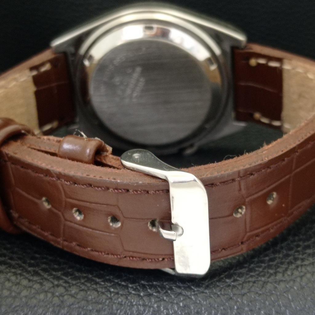 SEIKO 5 AUTOMATIC 7009A VINTAGE JAPAN MENS MAROON COLOR DIAL WATCH a701485-5