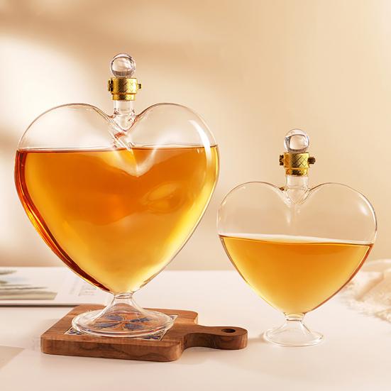 Heart Decanter Glass Wine Bottle Airtight Liquor Container Clear Whiskey Decanter
