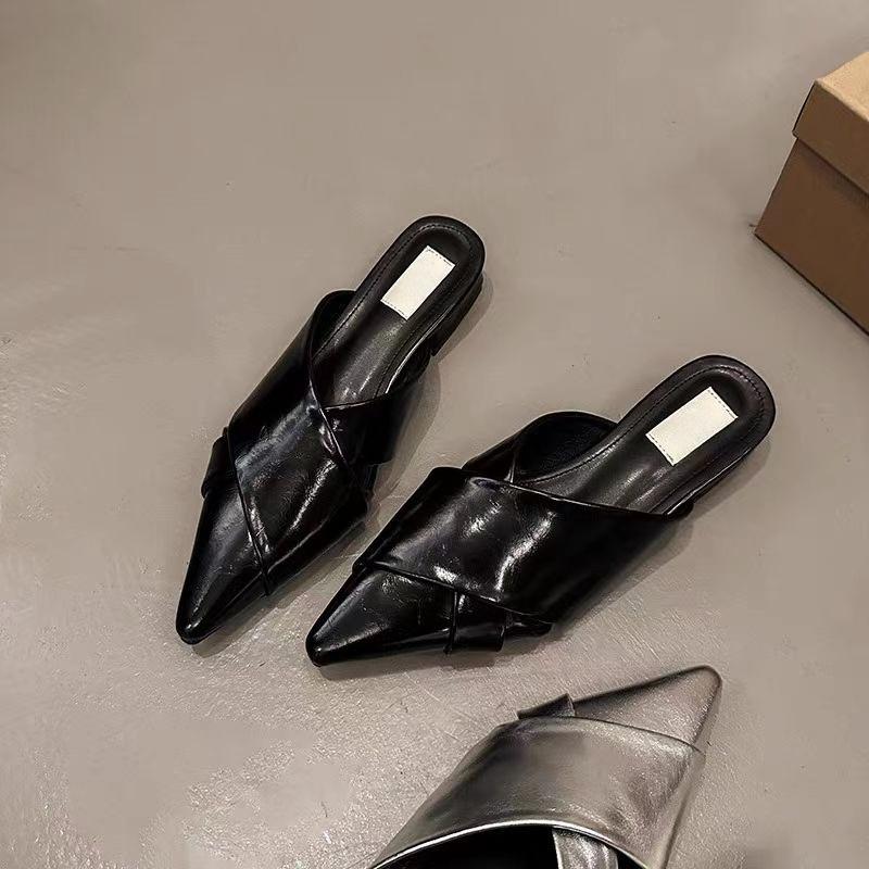 Fashion Flats Pointed Toe Women Slippers Sexy Party Mules Shoes Casual New Sandals 2025 Fashion Slingback Summer Shoes Woman Flip Flops