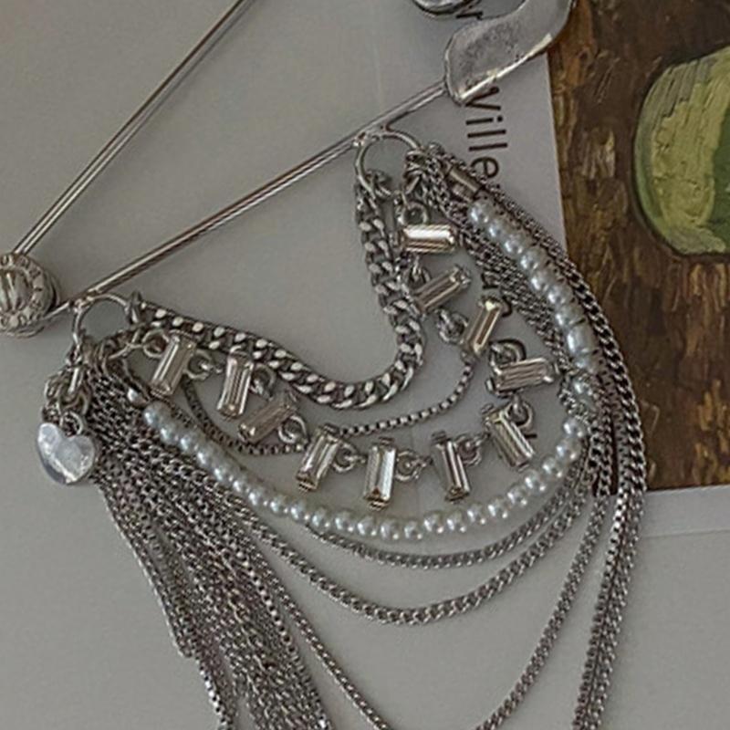 Vintage Chain Tassels Brooch Pin Elegant Alloy Jewelry Accessory for Women Men Retro Styles Multipurpose Decoration