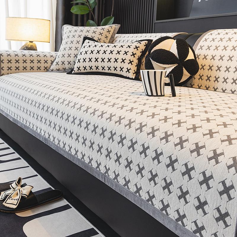 Velvet Sofa Cushion Four Seasons Thickened Plush Cushion Cover Cloth Jacquard Tuffed Fleece Non-slip Sofa Cover for Living Room