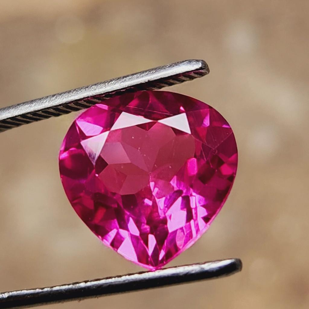 12 mm Natural Flawless Ceylon Padparadscha Sapphire Heart Cut Gemstone