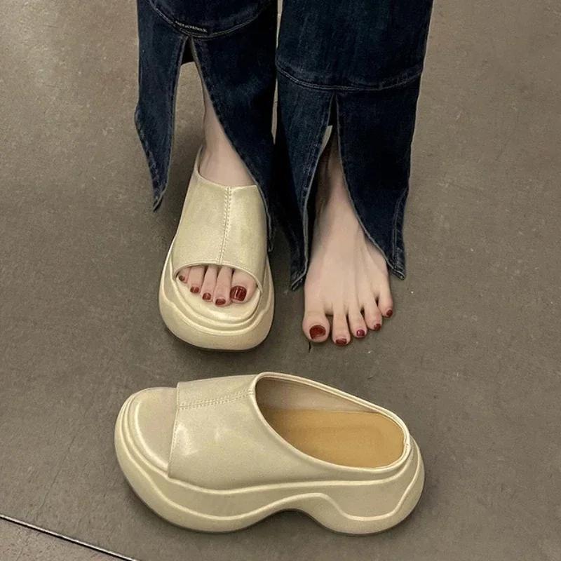 Fashion Women Wedges Platform Slippers Summer New Fashion Peep Toe Shoes Female Casual Thick Bottom Beach Slippers Female Zapatos