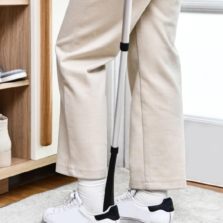 Home Entryway Telescopic Shoe Horn Long Handle Shoe Aid with Soft Grip, Heel-Guide Spoon for Daily Wear and Changes