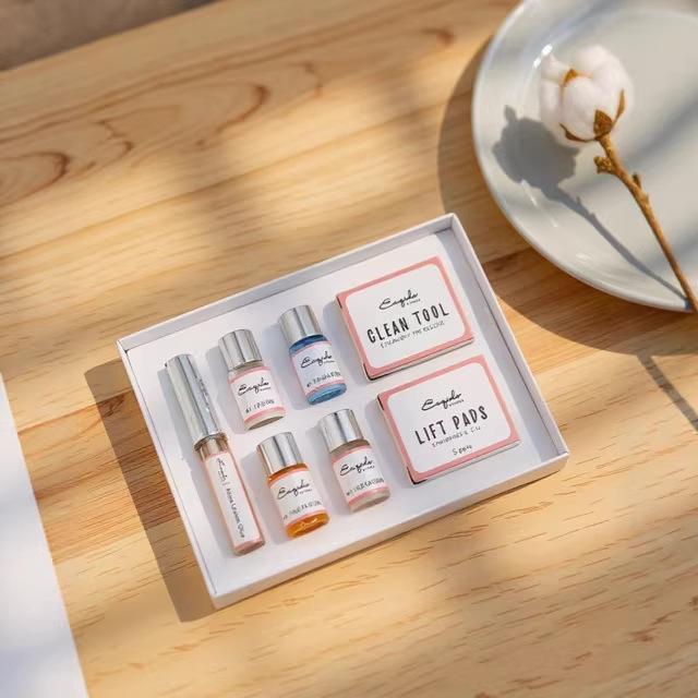 Li Jie Keratin Eyelash Perm Kit: Long-lasting Barbie Curler & False Lashes Set