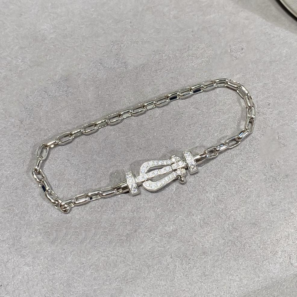 Hot Selling Bracelet Features a Horseshoe Clasp, Woven Colorful Cord, Gold-plated Pendant, and Zircon, 16cm