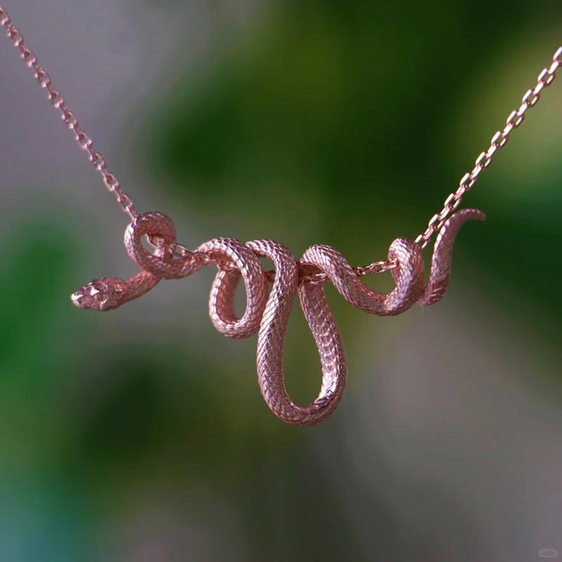 Hip Hop Punk Winding Snake Charm Necklaces For Women Men Animal Jewelry Accessories