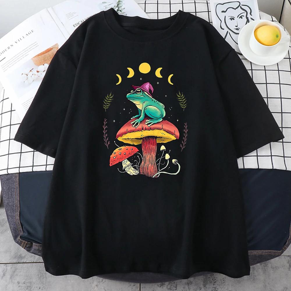 

Cottagecore Aesthetic Goblin Core Frog Wizard Mushroom Short Sleeve Full Math Retro Top Personality TShirt Women Clothing Y2K 4XL