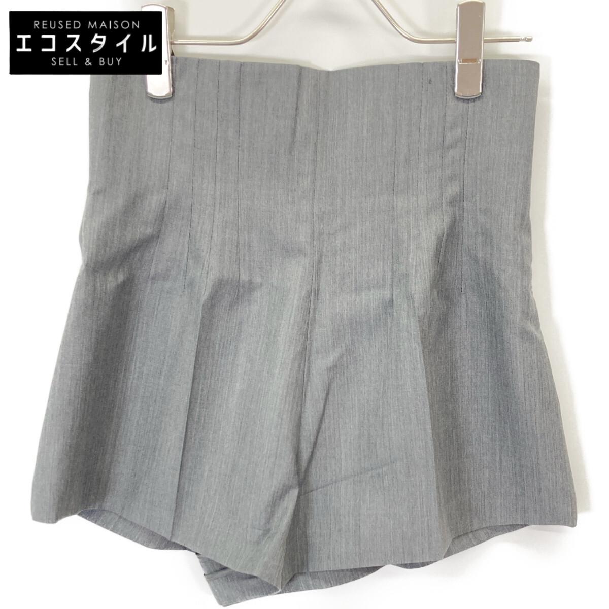 

PRADA Gray APD1 2023 3494 Wool Shorts Bottoms 38 grayUsed