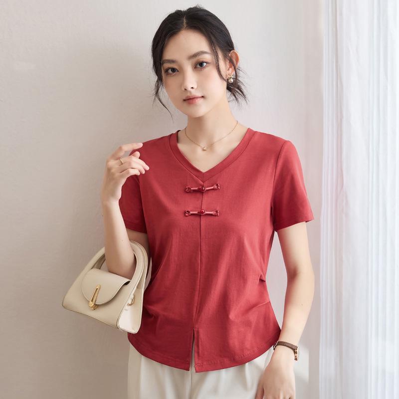 

2026 Summer Women s Loose V-Neck Cotton T-shirt with Frog Button - Solid Color, Chinese Style XXXL кирпич красный