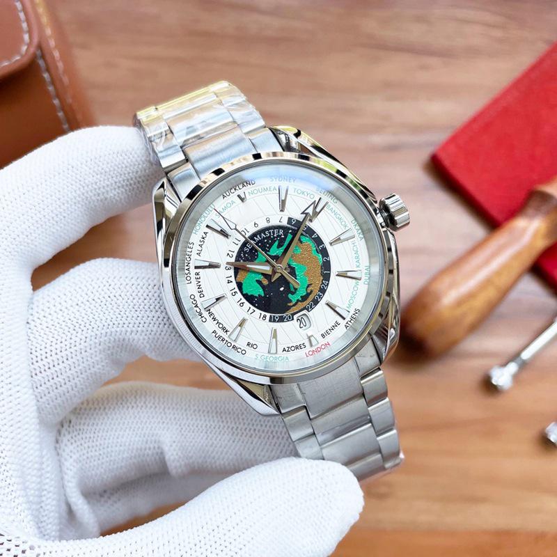 Seahorse 300 Men's Stainless Steel Automatic Mechanical Watch by Daishika