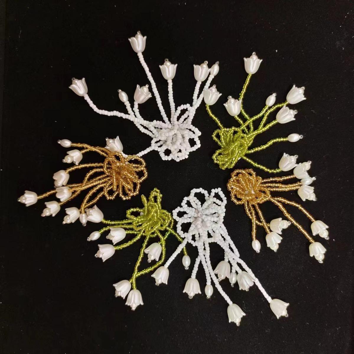 

Lily of the Valley Tassel Earrings with Freshwater Pearls for DIY Accessories белый