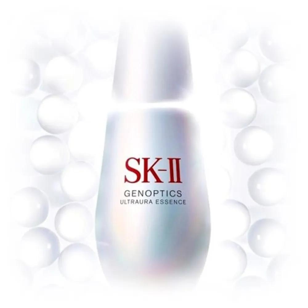 SK2 Genoptics Ultra Aura Radiant Whitening Essence 50ml