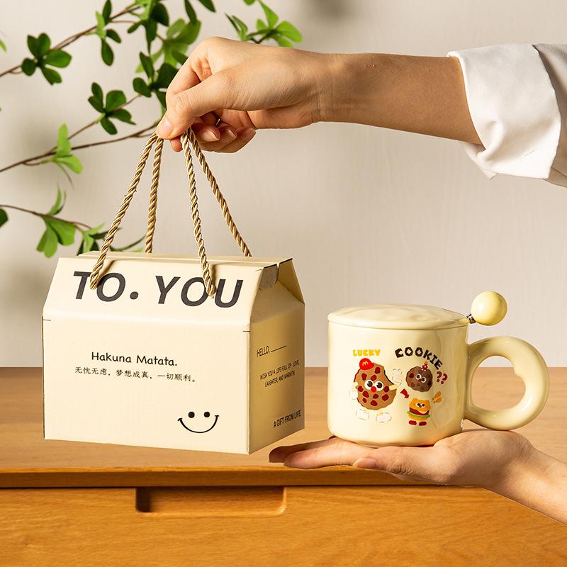Souvenir Girls Cute Ceramic Mug with Lid Water Cup Practical Cup Kindergarten Student Gift Small Gift