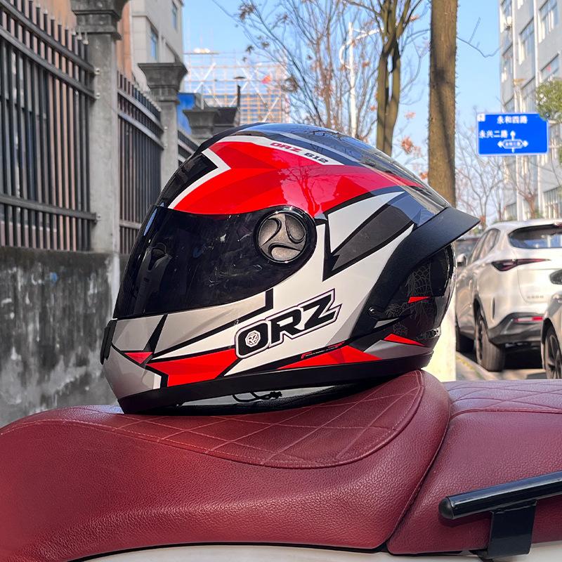 Motorcycle helmet full helmet men and women winter warm safety four seasons knight electric vehicle locomotive full