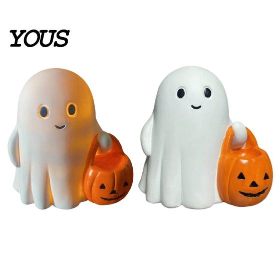 Holiday Ghost Ornament Halloween Holding Pumpkin Figurine, Spooky Statue with Decoration Night Light, Resin for Desk Tabletop Centerpiece
