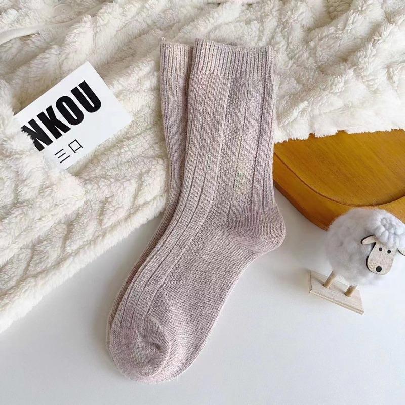 Women's Autumn and Winter Warm, Soft and Pure Color Wool Socks, Retro Thickened Twisted Medium Long Tube Pile Socks, Wool Socks