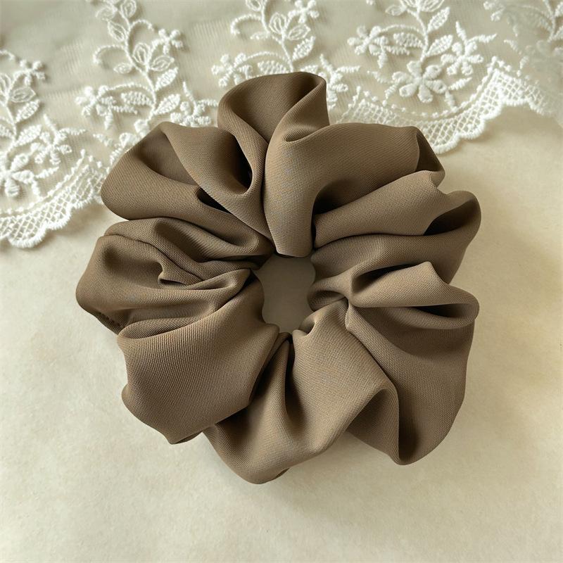 Sweet and Simple Texture Fabric Satin Large Braided Hairband, Large Size, High-end Style Hair Accessory Hair String, New Design