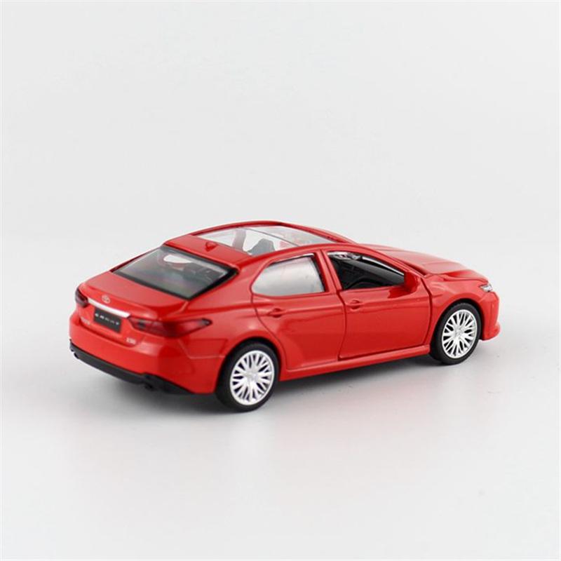 1/43 TOYOTA Camry Alloy Car Model Diecast Metal Vehicles Car Model Miniature Scale High Simulation Collection Childrens Toy Gift