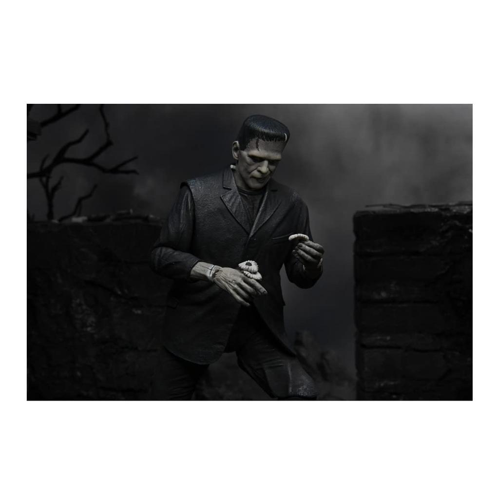 NECA Univeral Frankenstein's Monster Ultimate 7in - B&W