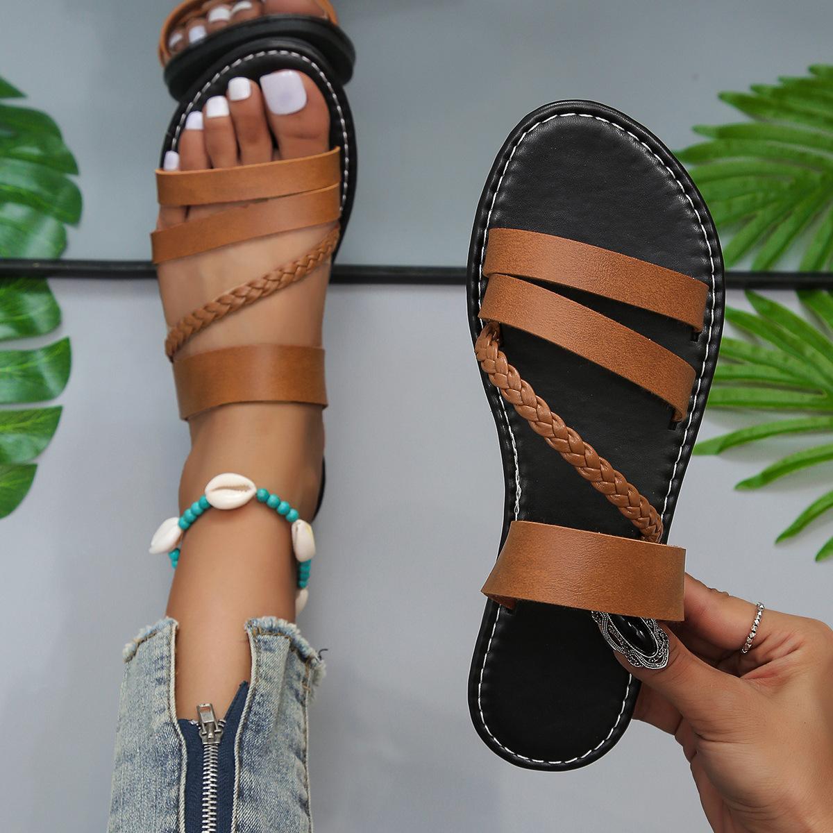

Fashion Summer 2025 new fashion European and American large-sized one-line fashionable and comfortable flat-heeled women s flip-flops 36 коричневый