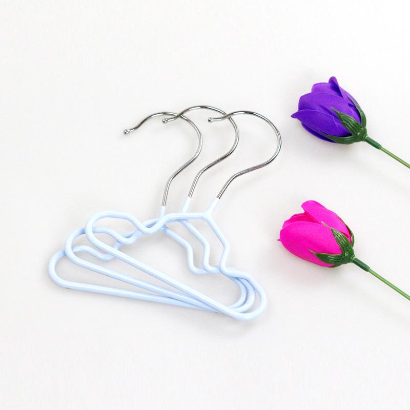 

Нескользящие металлические вешалки для кошек и детей