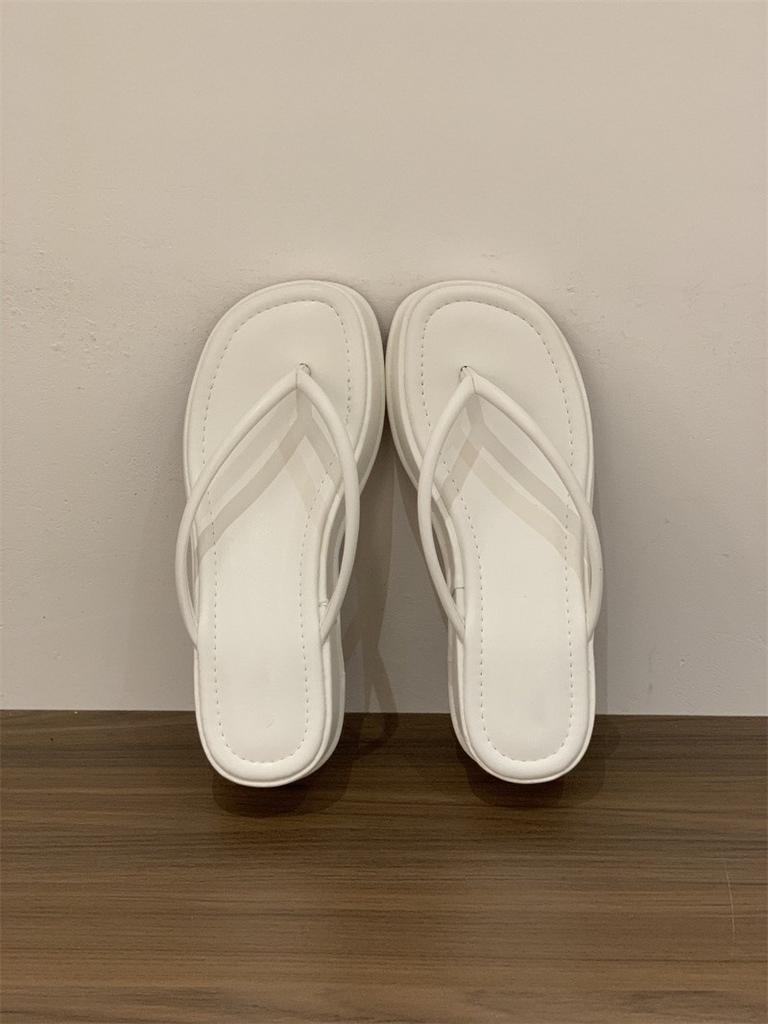 Thick-soled heightened pinch-on flip-flops fairy shoes 2025 new summer outer wear holiday wedge sandals