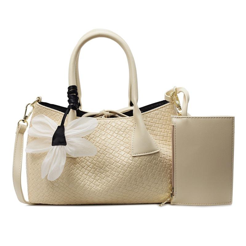 Spring and Summer New Fashion Trend Woven Shoulder Handbag Bag Large Capacity Vegetable Basket Women's Bag Messenger Bag