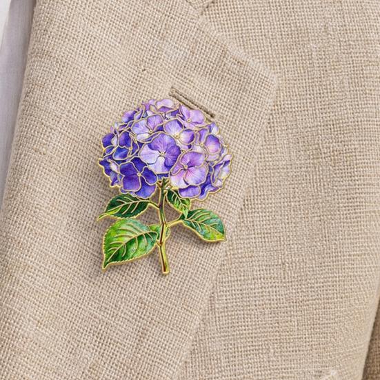 Durable Brooch Pin Pin Enamel Hydrangea Shape Lapel Polished Edges Backpack Smooth Round