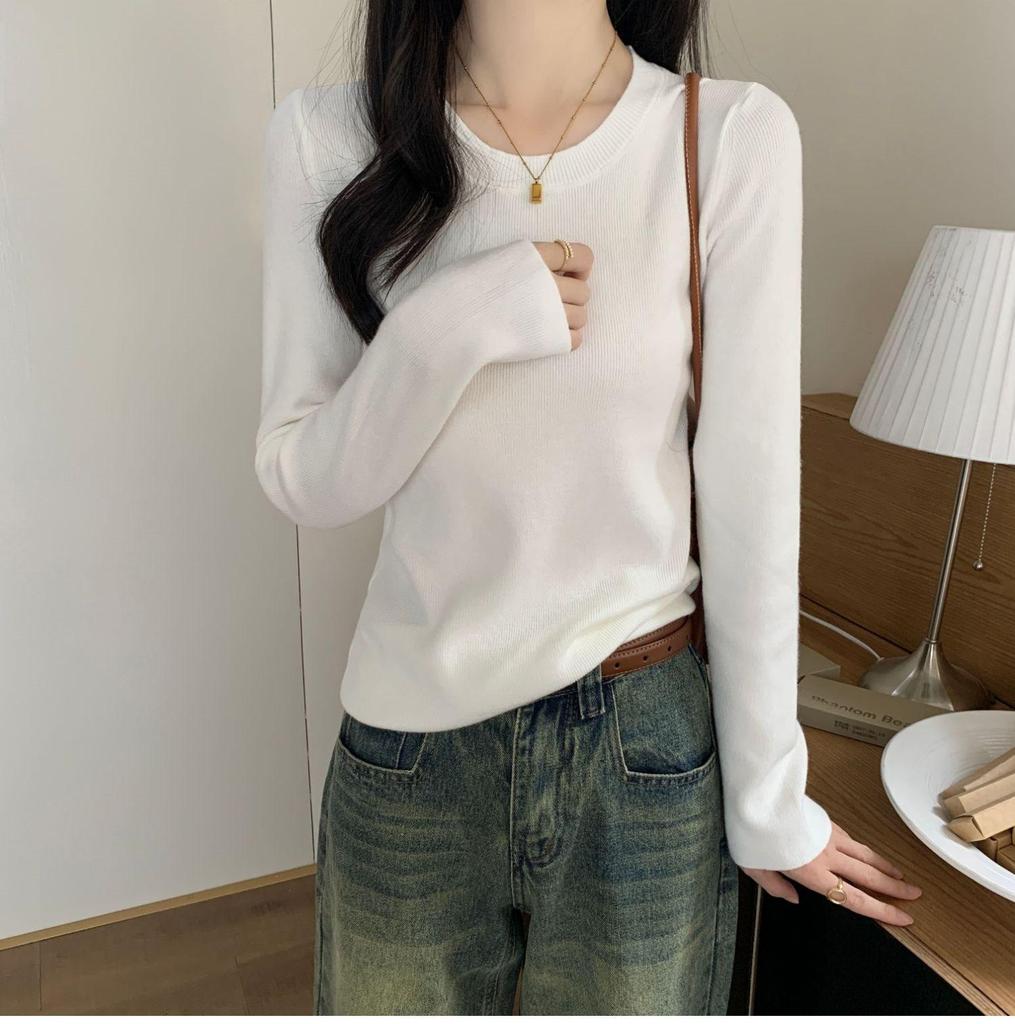 2025 Light Blue Chic Korean Slim-Fit Round Neck Sweater - Spring Age-Reducing Knitted Base Layer