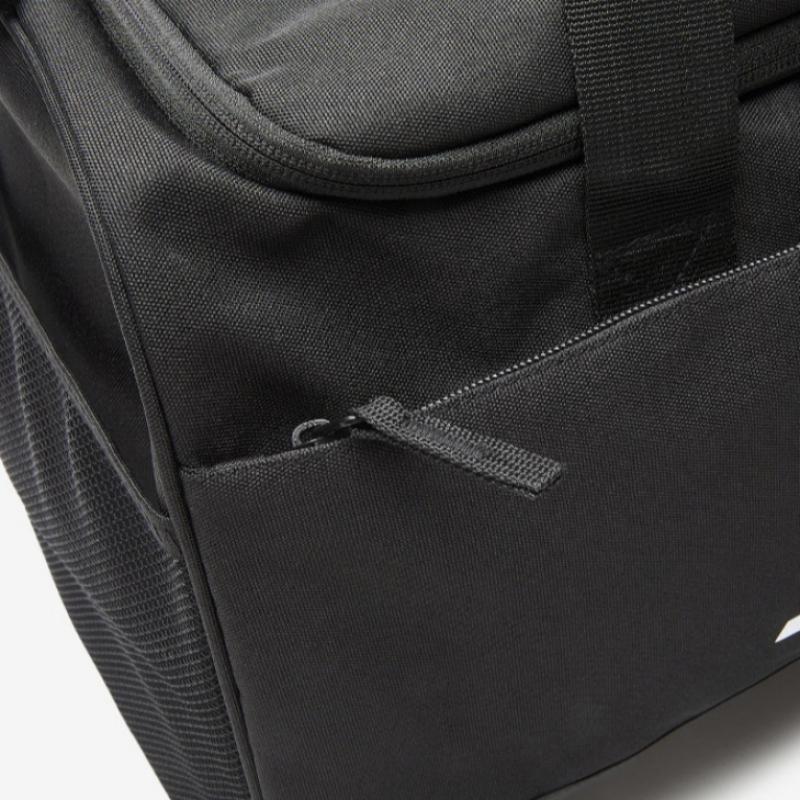 New Balance Duffle Bag Lqj Nbgcebp901 19 Flying Logo Gym Bag