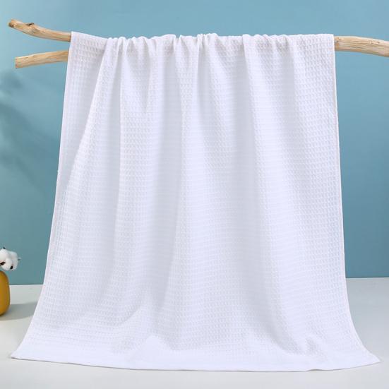 Bath Towel, Soft Cotton Multi-purpose Design, Double-Layer Jacquard Bath Towel, Ultra Absorbent Lightweight Beach Shawl for Bathroom Swimming Pool