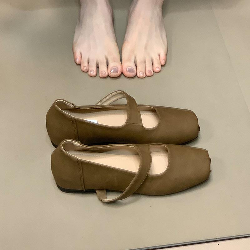 French Square Head with Shallow Mouth Mary Jane Shoes Women's 2025 Autumn New Retro Inner Height-increasing Ballet Shoes