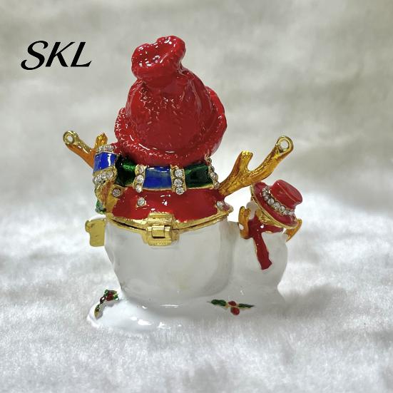 Festive Tabletop Decoration for Christmas Theme Jewelry Box with Magnetic Hinge, Alloy Enamel Vintage Holiday Seasonal Home Accents Style Organizer,
