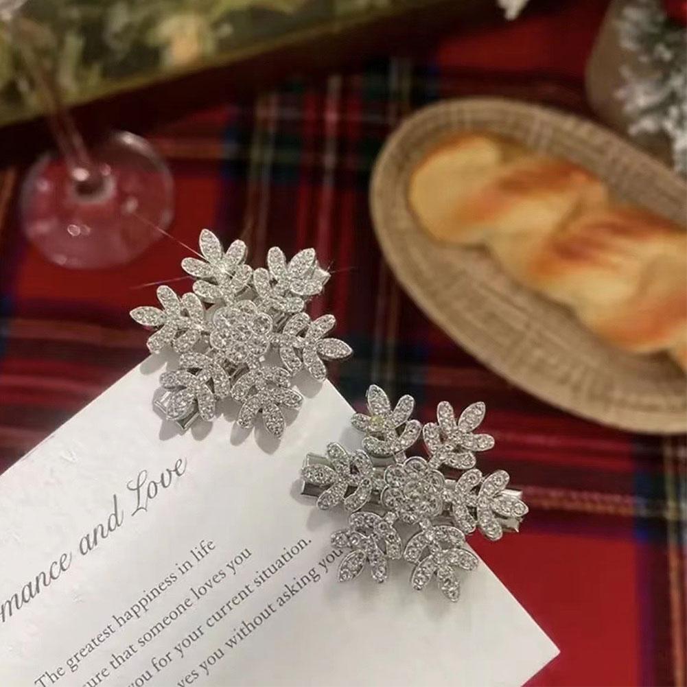 2Pcs Snowflake Hair Clip Duckbill Clip Headwear Side Clip Jewelry Accessory Glitter Shiny Gift