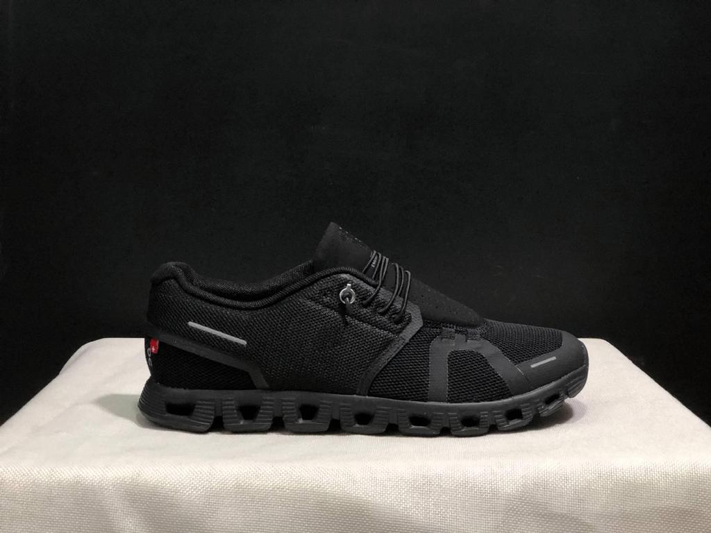 Scarpe da Calcio FG Basse in Maglia Unisex GX3, Taglie 39-45, Ora Disponibili