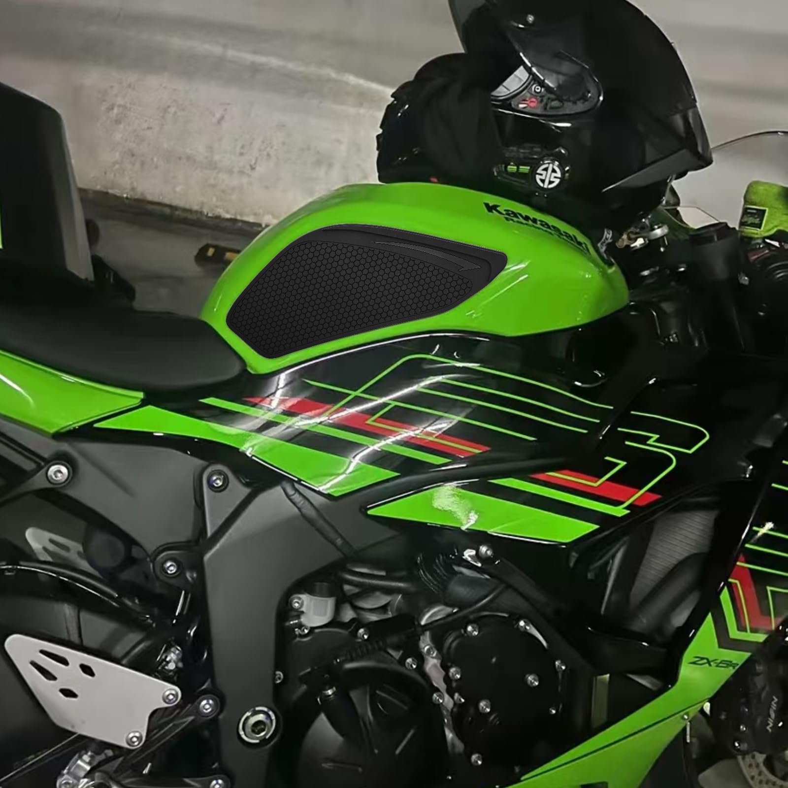 BYEMTTY Топливный бак для мотоцикла Подходит для Kawasaki 2024 и Защитная накладка на топливный бак, ZX-6R позже, Противоскользящая накладка, (черный) чёрный