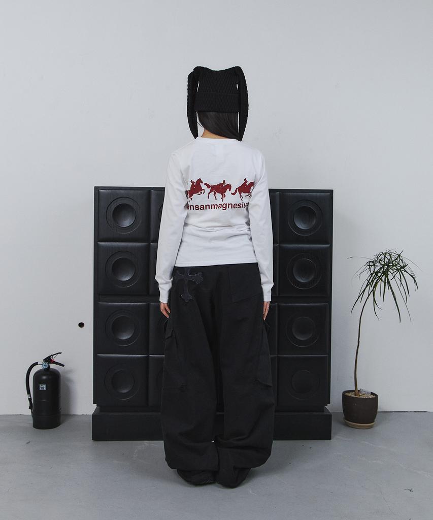 Tansanmageunesyum Button Rabbit Beanie (Black)