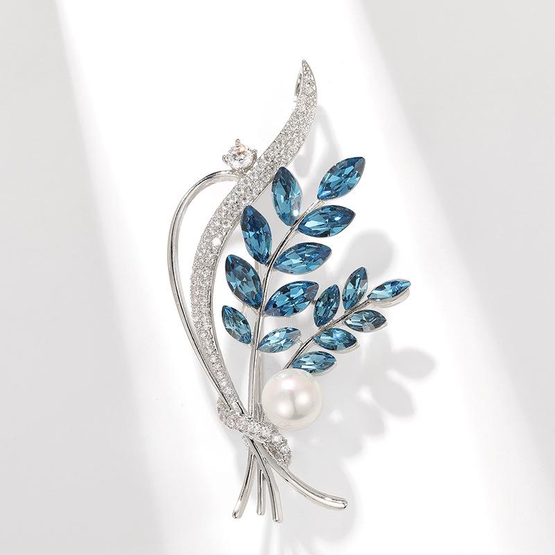 

Dili Snow Корейская Классическая Кристальная Брошь с Цветочным Дизайном и Вставкой из Пресноводного Жемчуга