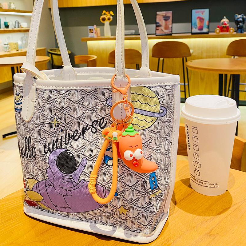 Chaveiro de Vegetal Fofo de Desenho Animado com Olhos Grandes - Pingente para Mochila e Presente Divertido para Casal